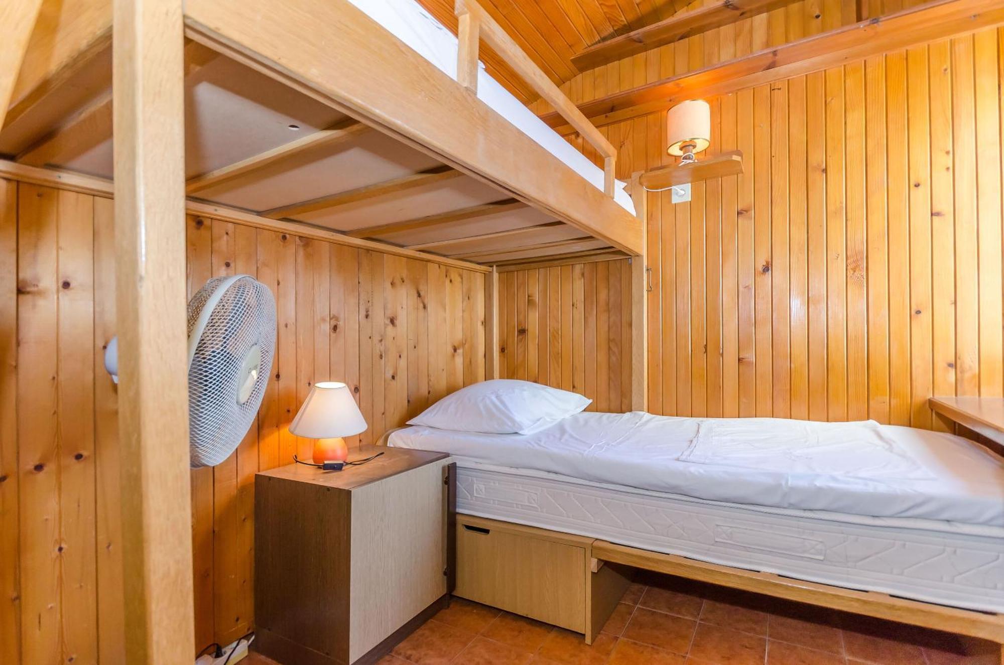 Apartments&Rooms Darinka Vrboska Buitenkant foto