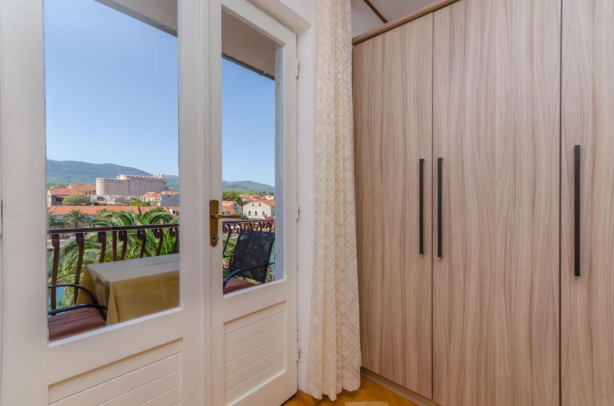 Apartments&Rooms Darinka Vrboska Buitenkant foto